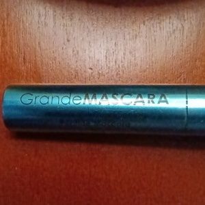 GRANDE MASCARA